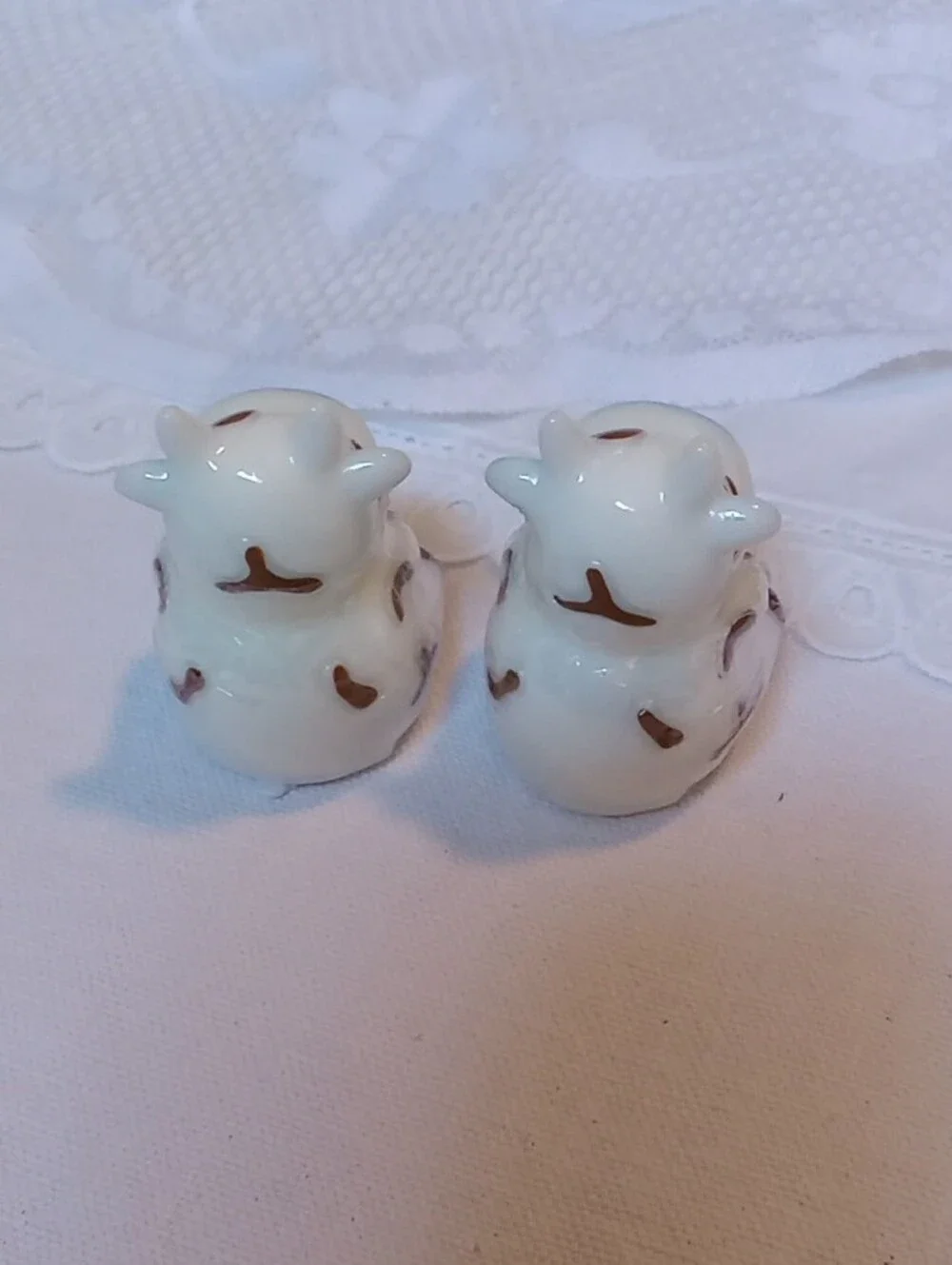 Cow Lip Balm Pair Sealed Bottom Opens